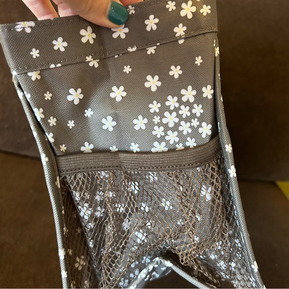 Thirty One NWT All in one organizer in awesome blossom print - Picture 7 of 7